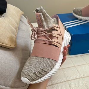ADIDAS TUBULAR DOOM PK